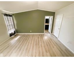 #1 5102 51 Av, Fort Kent, AB T0A1H0 Photo 7