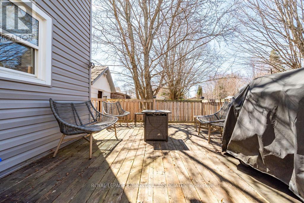 430 MARY STREET - 7