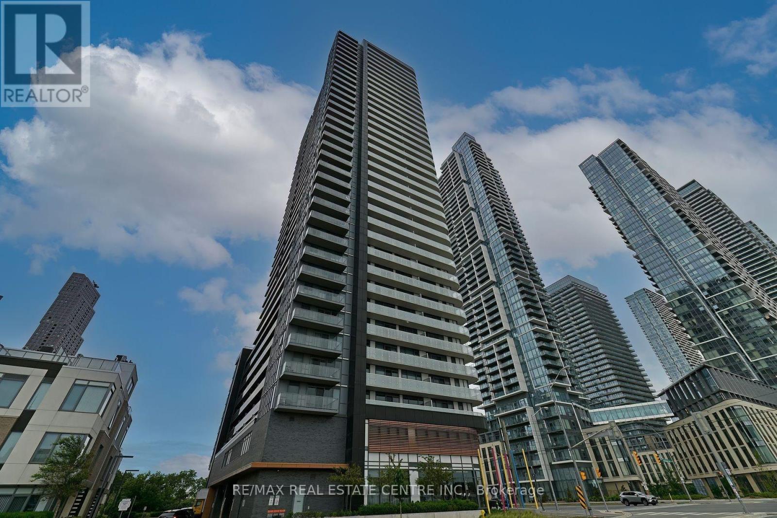 #1515 7895 JANE STREET - 1