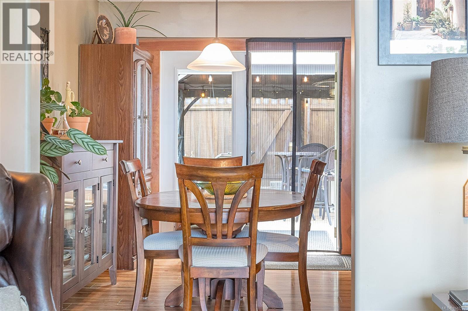 328 Tyrrell Rd - 16