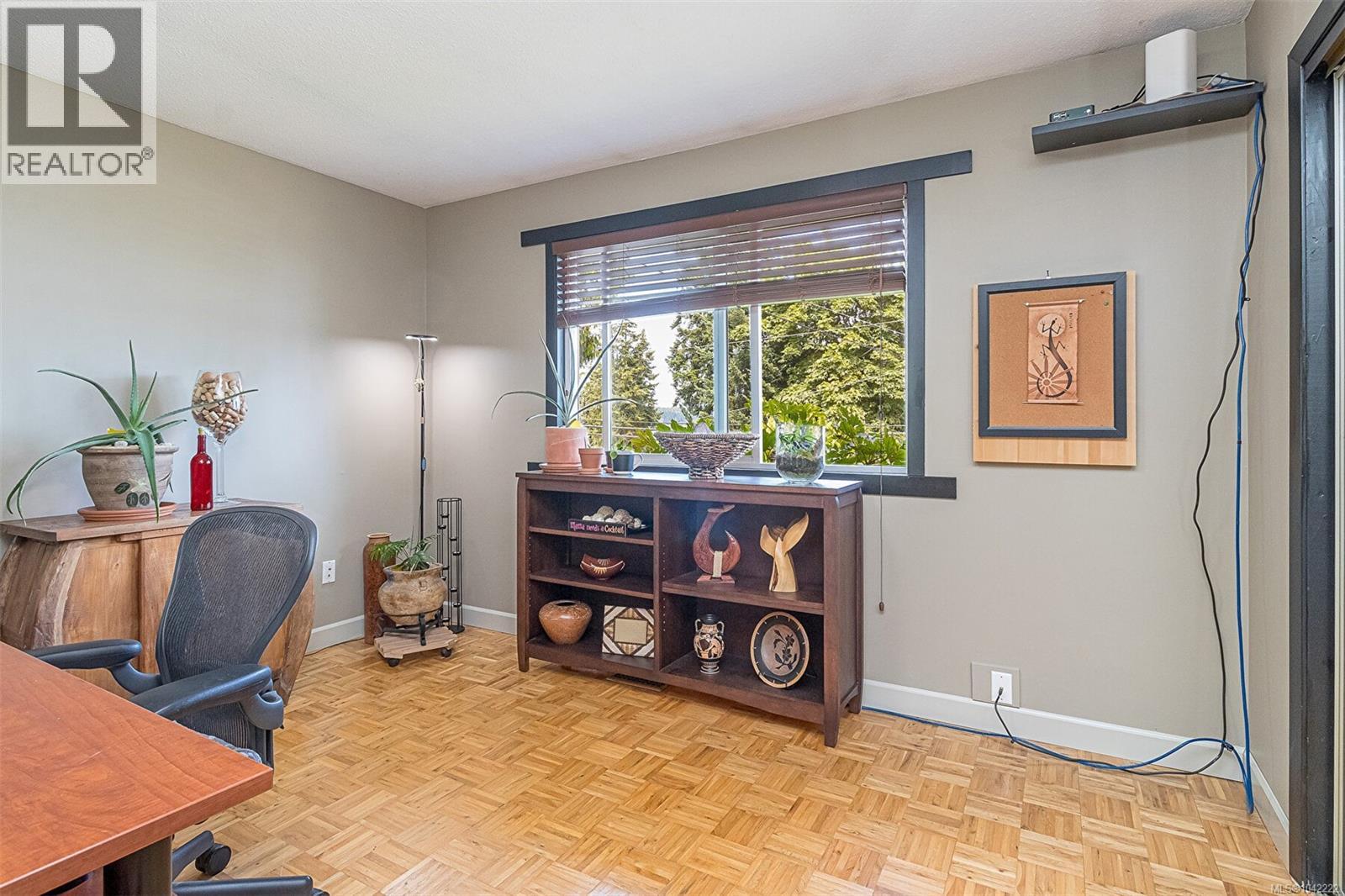 328 Tyrrell Rd - 36