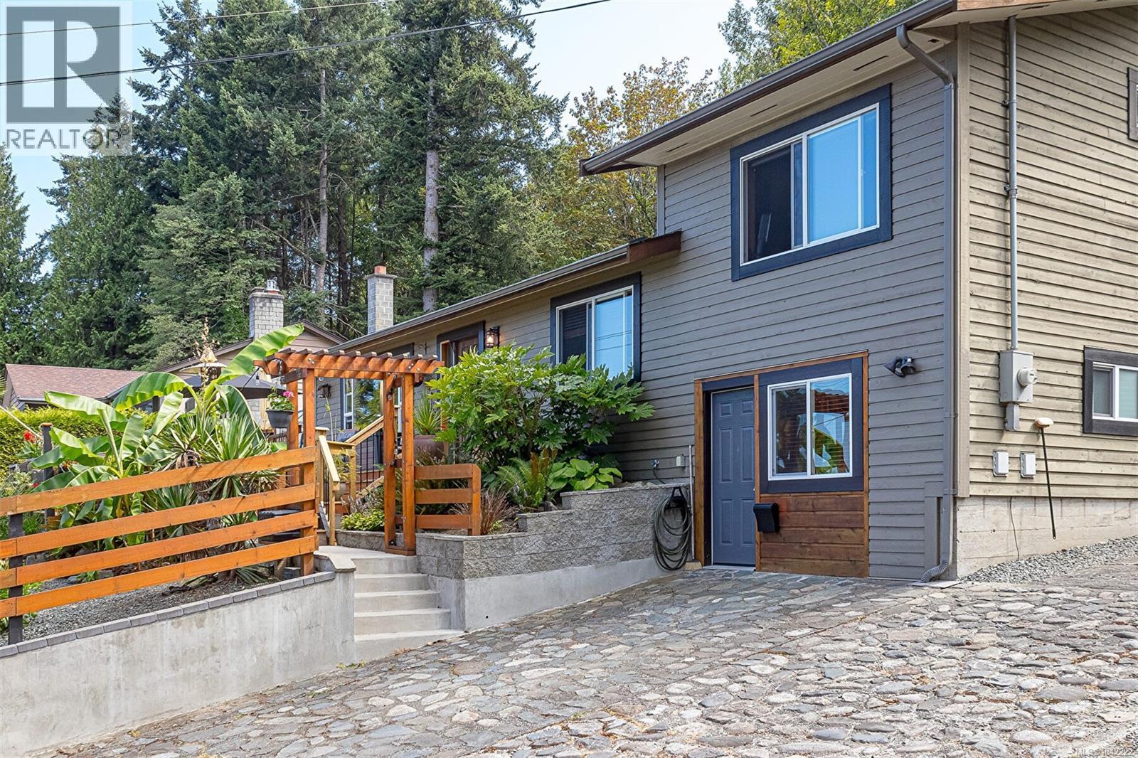 328 Tyrrell Rd - 6