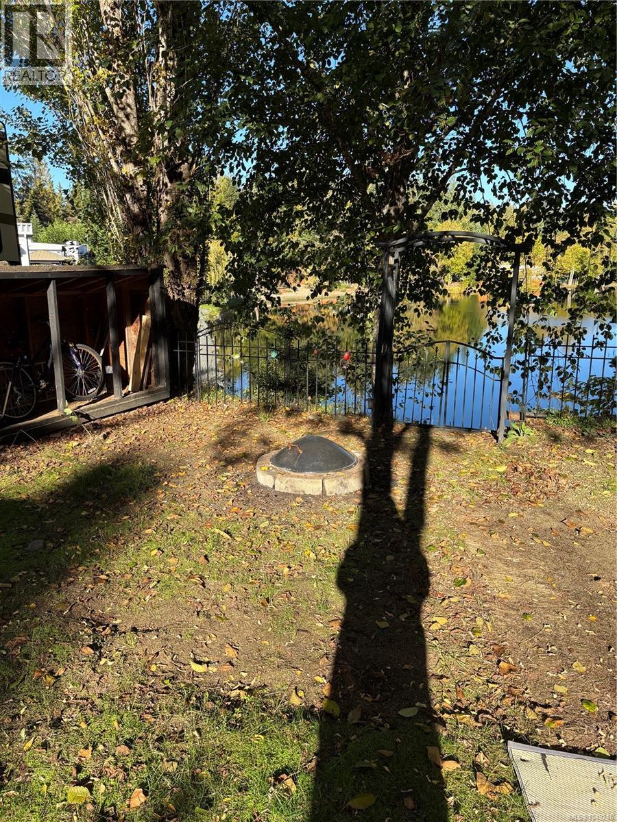 #F14 2650 Turnbull Rd - 14