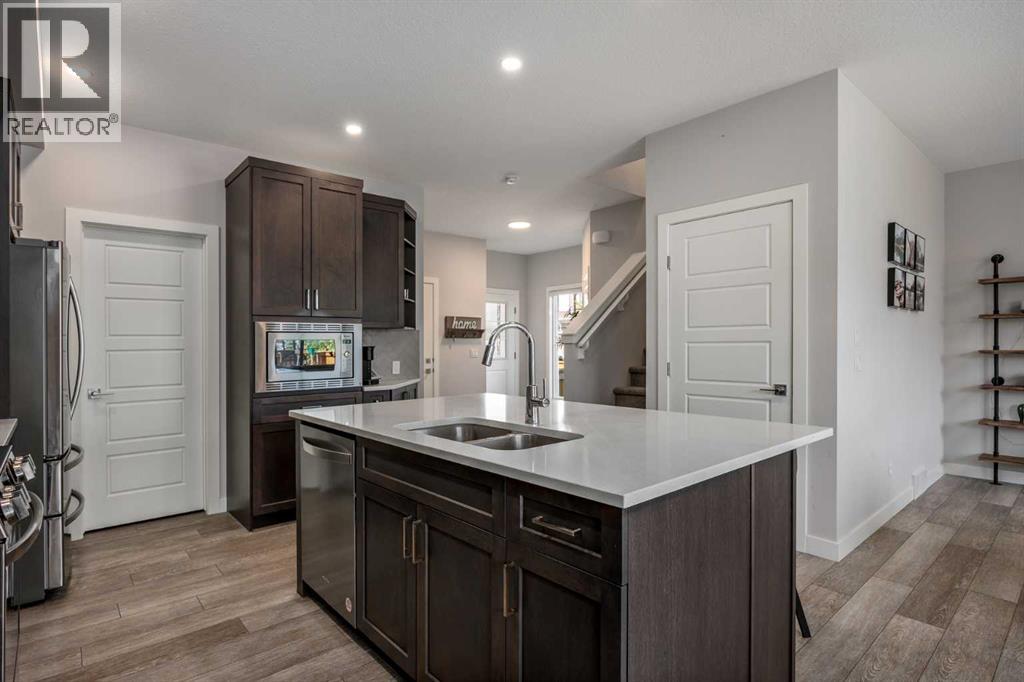 225 Buckskin Way, Cochrane