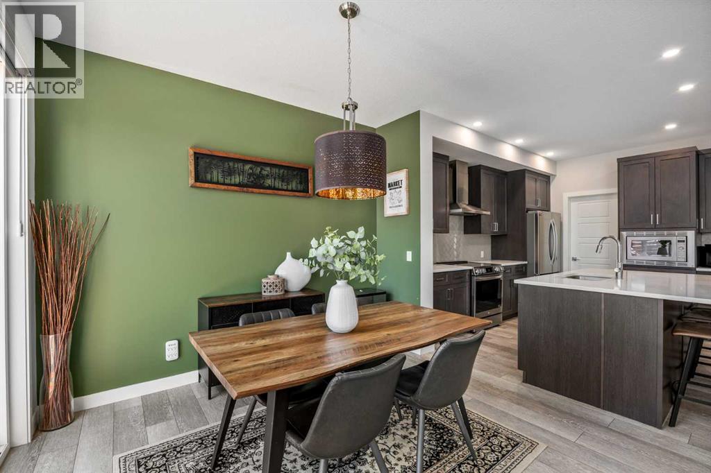 225 Buckskin Way, Cochrane