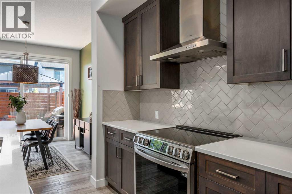 225 Buckskin Way, Cochrane