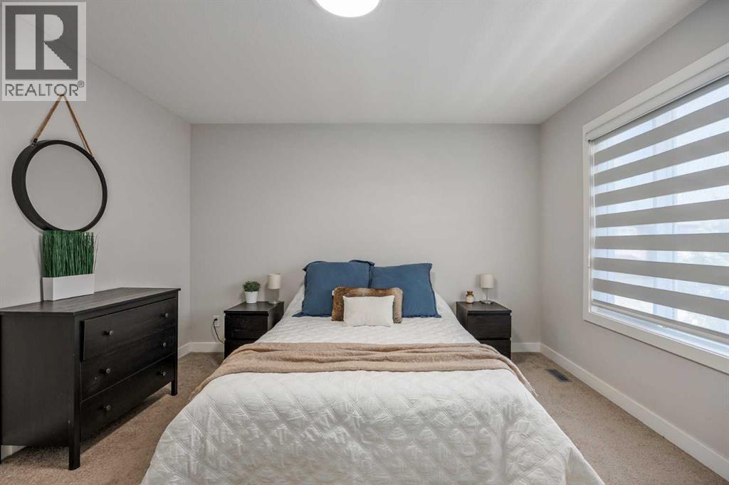 225 Buckskin Way, Cochrane