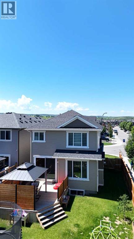 225 Buckskin Way, Cochrane