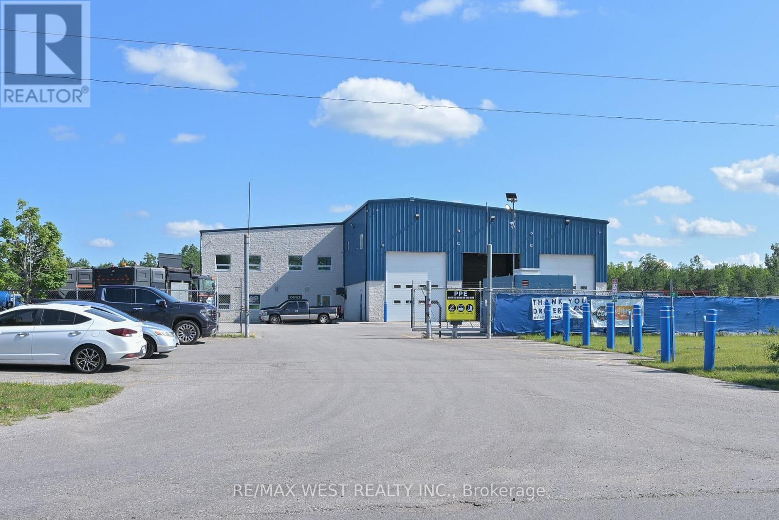 21 BERTRAM INDUSTRIAL PARKWAY, Springwater (Midhurst) — photo 3