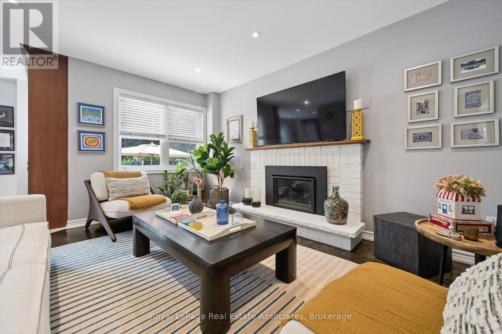3344 TRELAWNY CIRCLE - Image 15