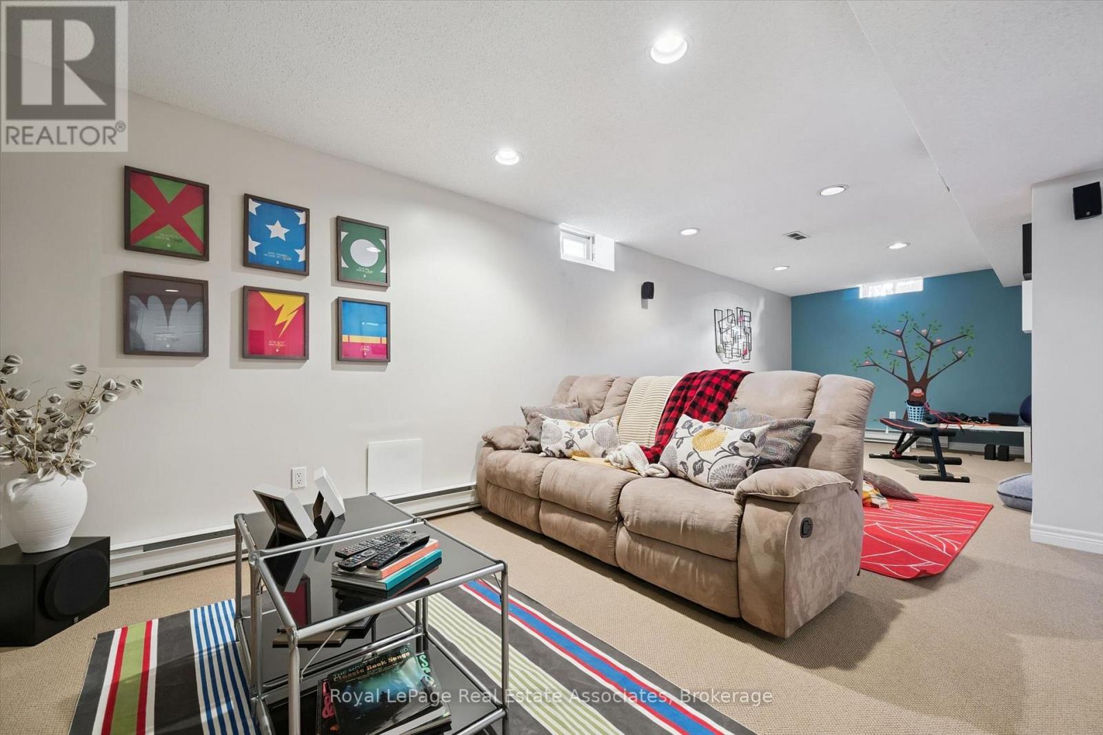 3344 TRELAWNY CIRCLE - Image 29