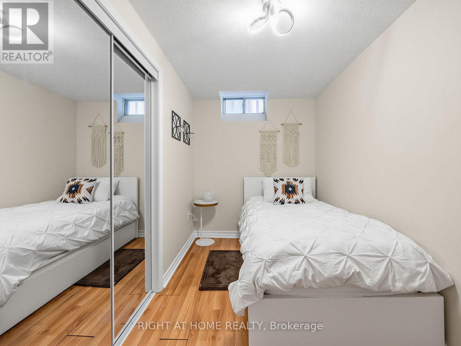 4236 CREDIT POINTE DRIVE - 25