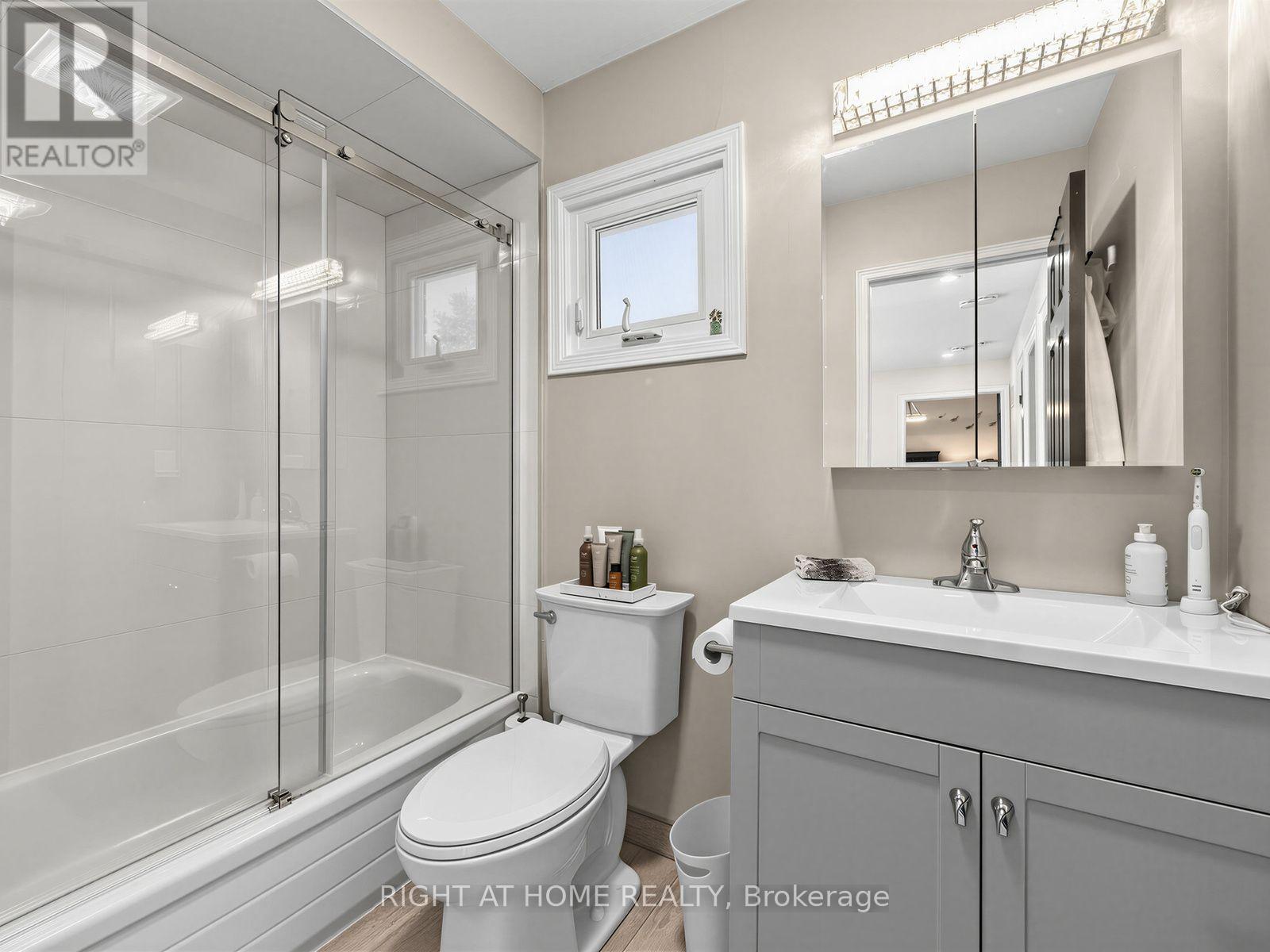 4236 CREDIT POINTE DRIVE - 9