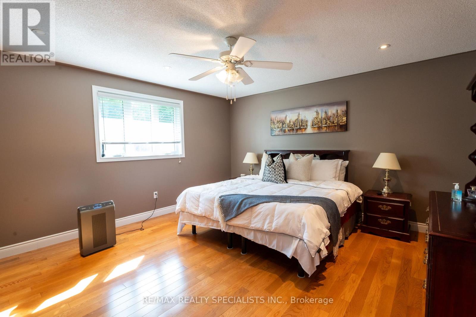 10642 SIXTH LINE - Image 11