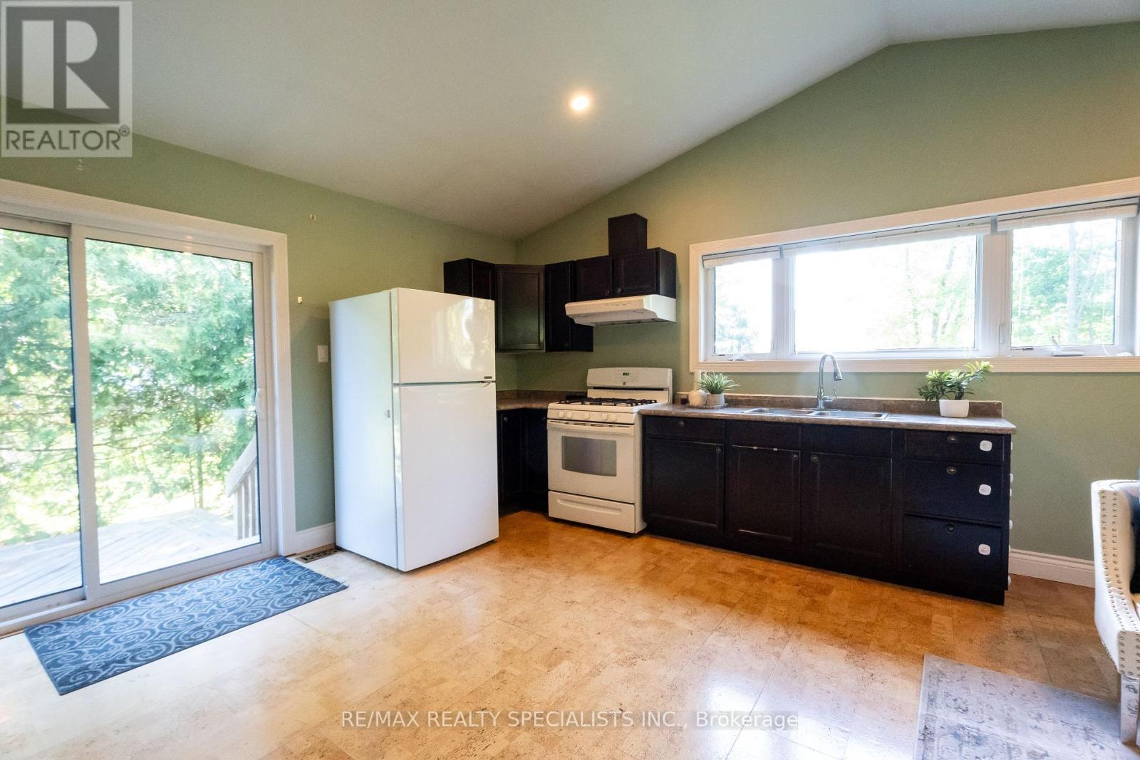 10642 SIXTH LINE - Image 33
