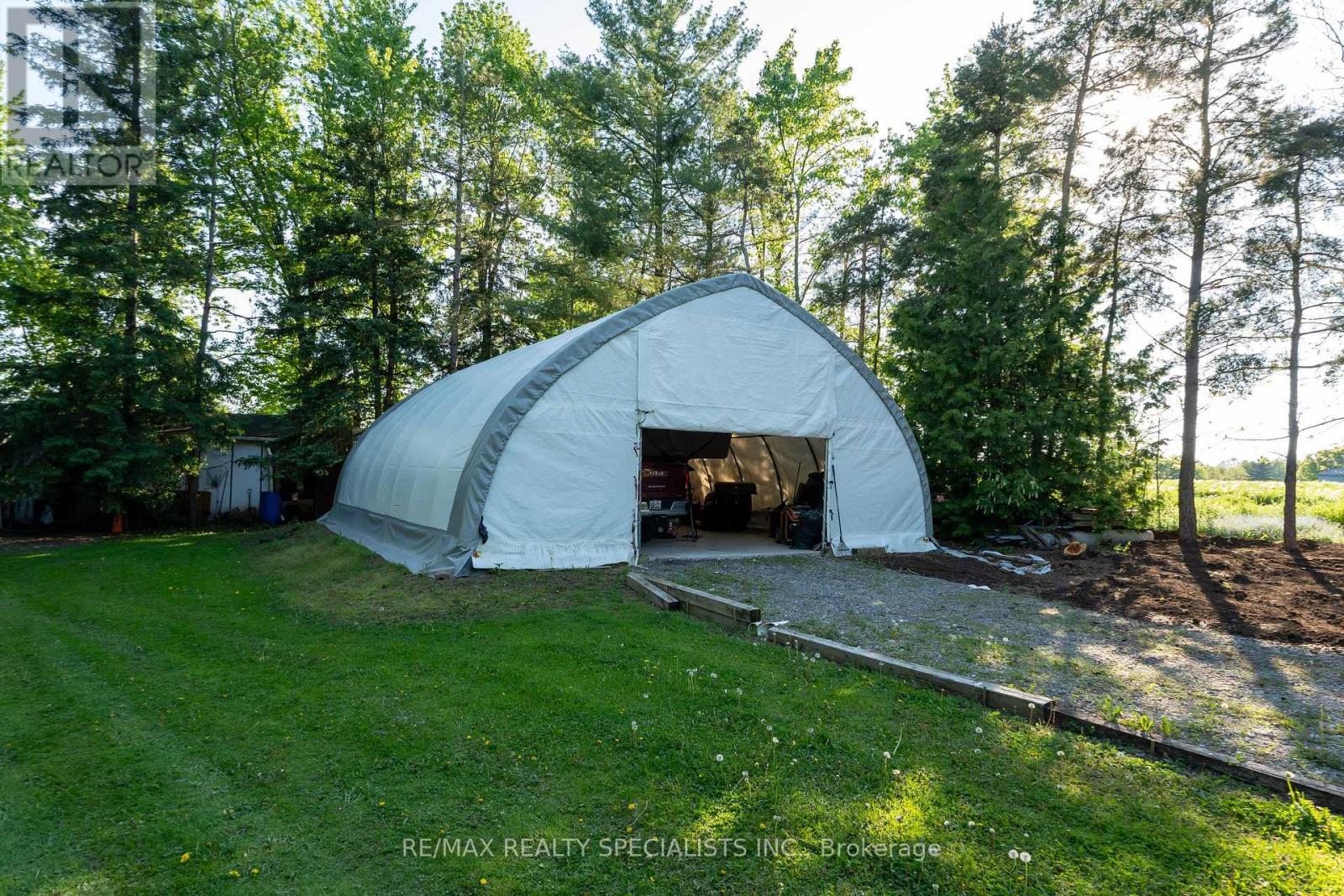 10642 SIXTH LINE - Image 41