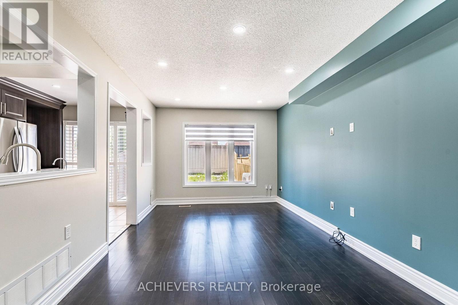 74 CHARCOAL WAY - 10