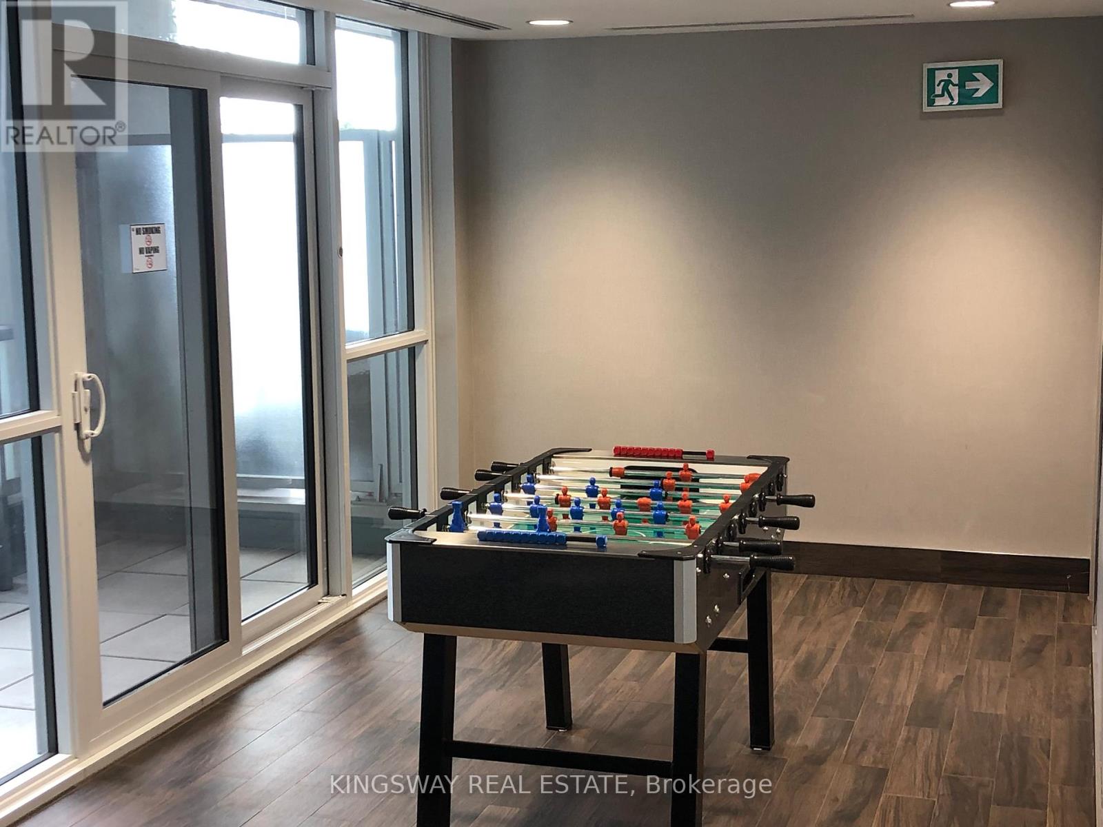 Thumbnail 28
