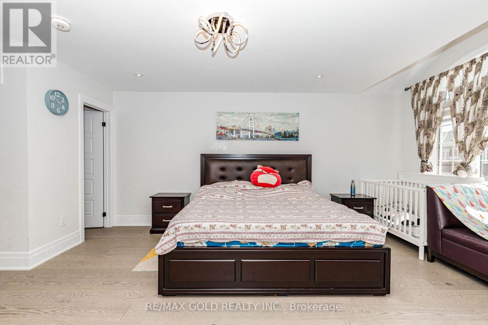 7 OVERSTONE ROAD - 22
