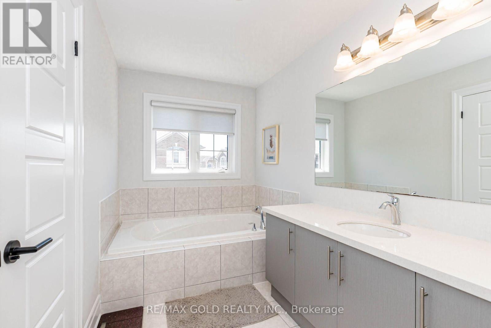 7 OVERSTONE ROAD - 26