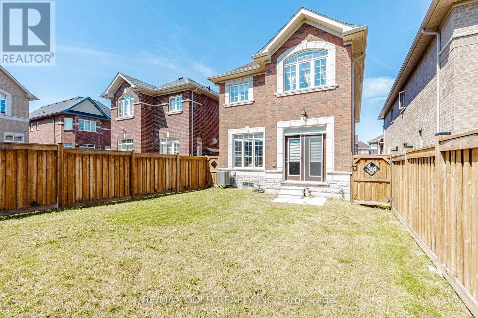 7 OVERSTONE ROAD - 39