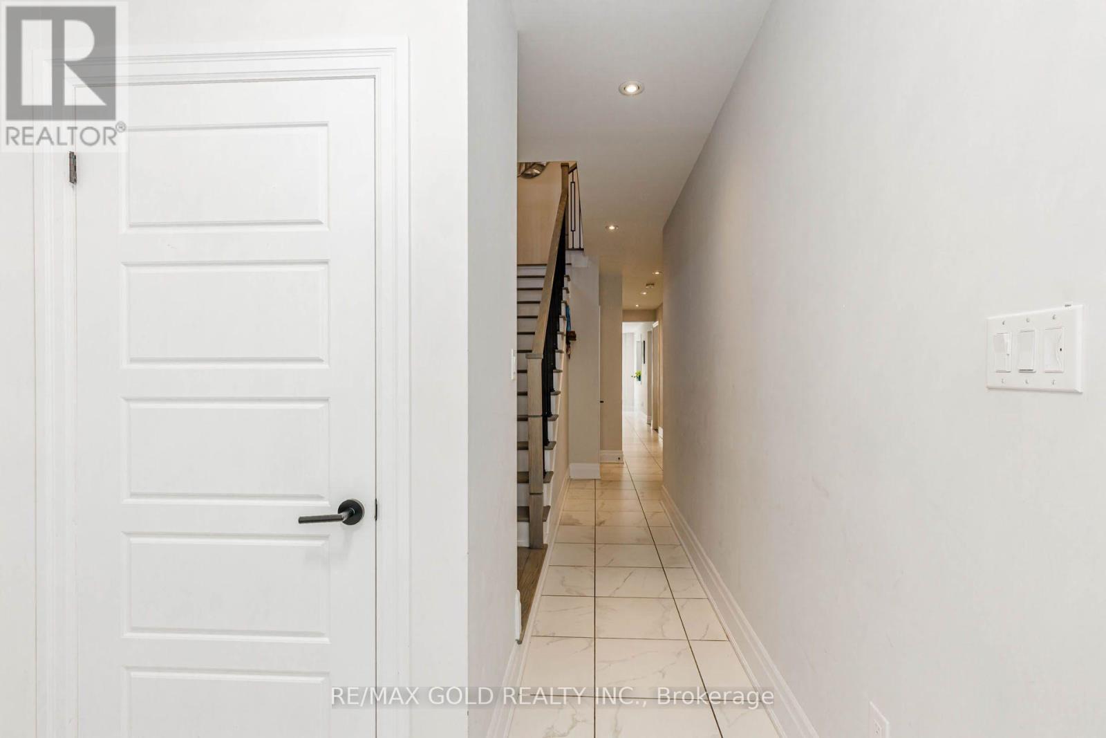 7 OVERSTONE ROAD - 5