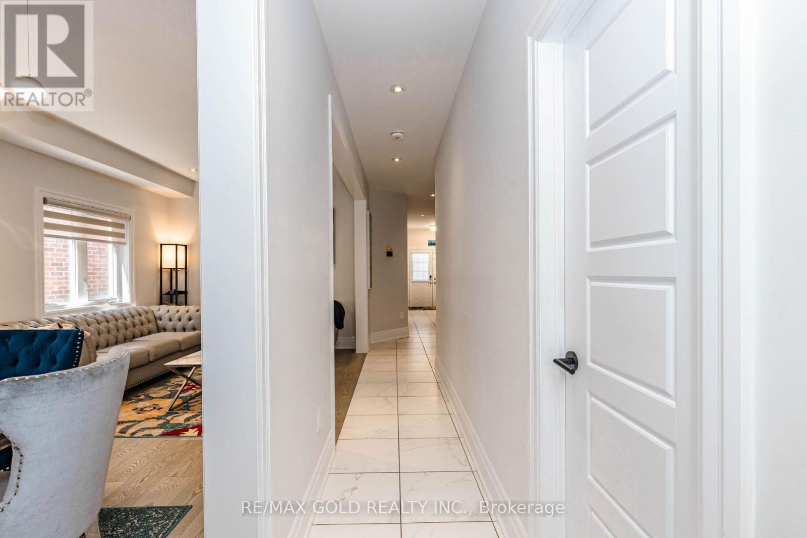 7 OVERSTONE ROAD - 6