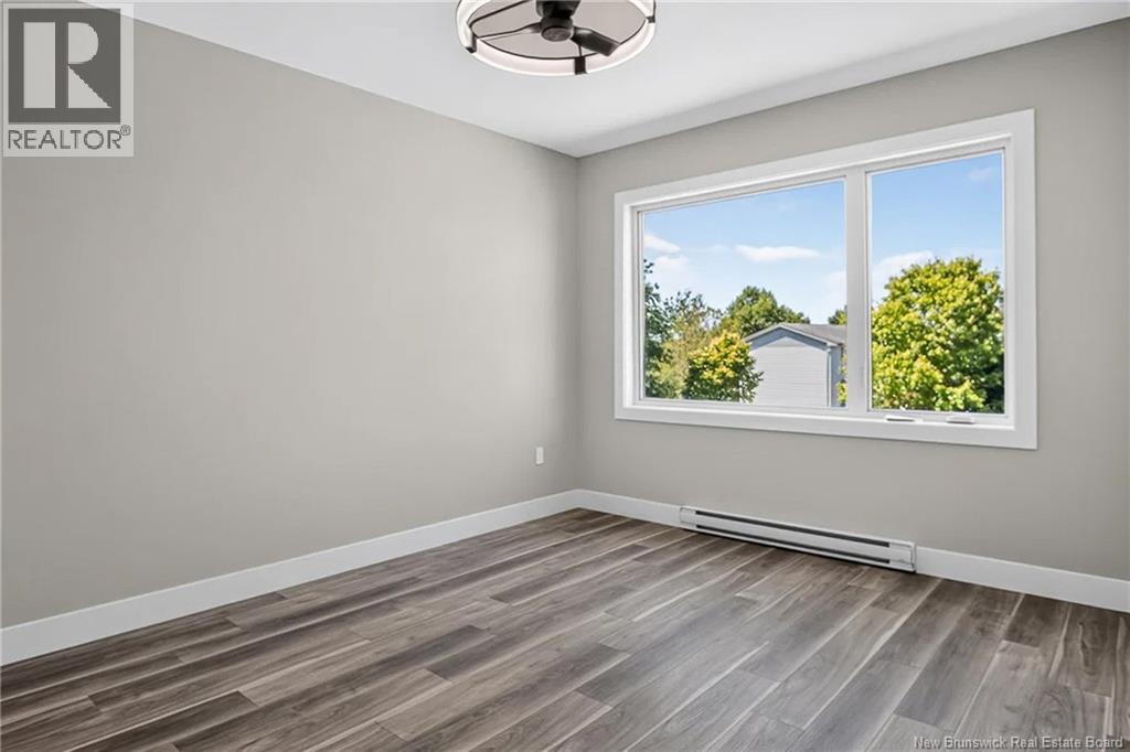 B Oakhill Crescent - 28