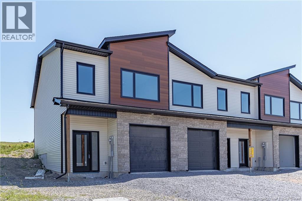 A Oakhill Crescent - 1