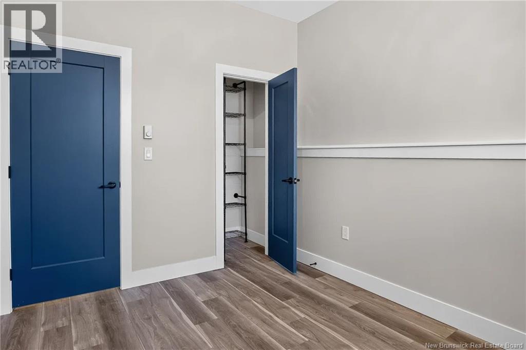 A Oakhill Crescent - 10