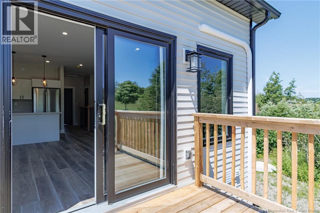 A Oakhill Crescent - 35