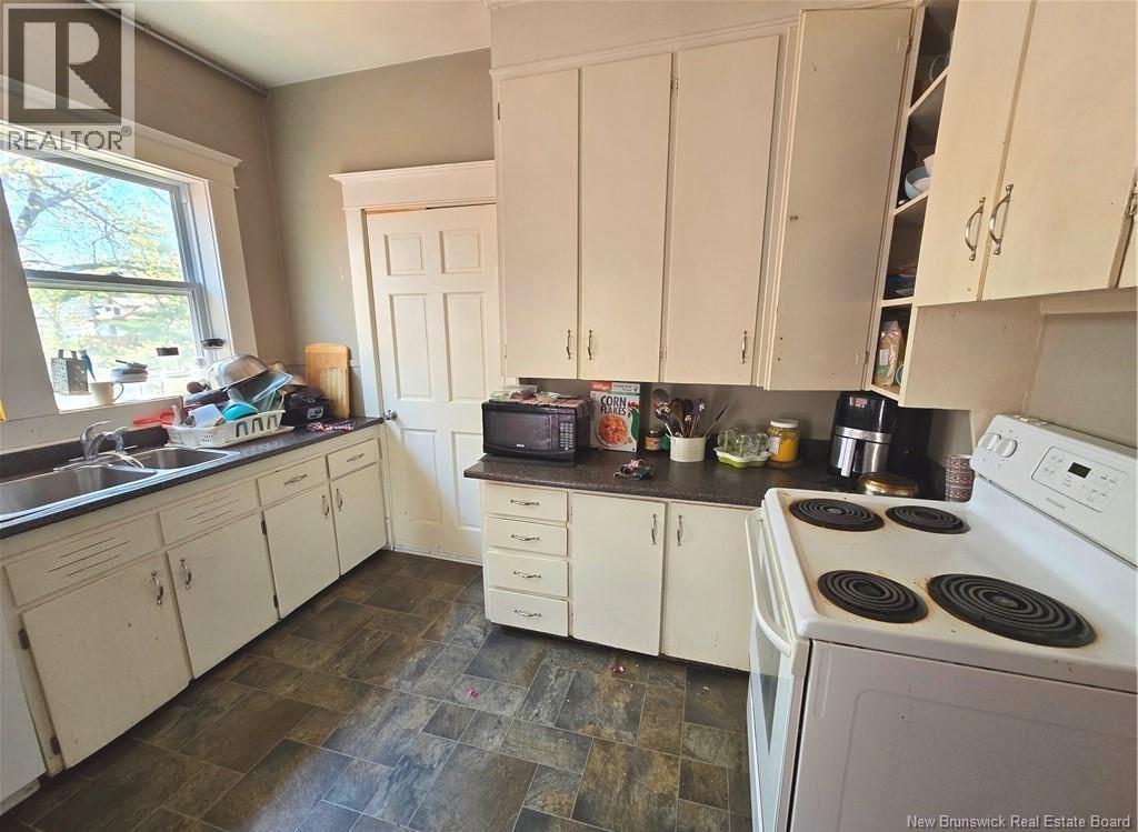 354 Cameron Street - 5
