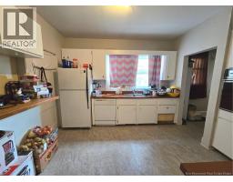 354 Cameron Street, photo 3