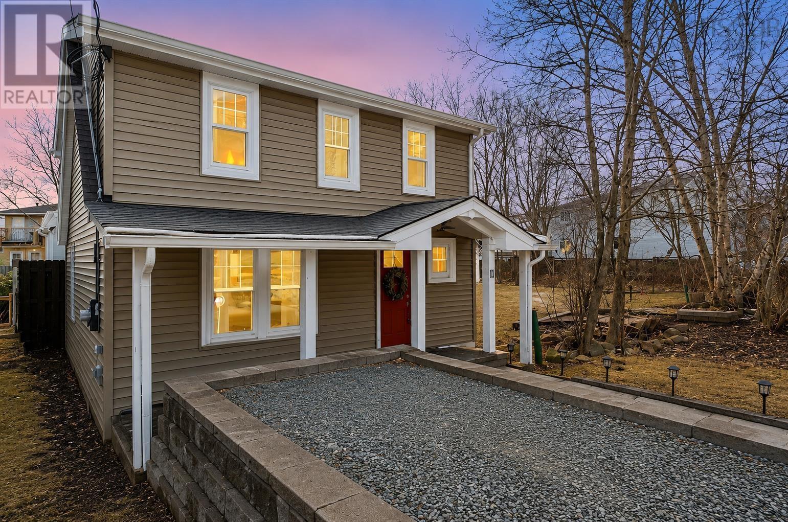11 McFatridge Road - 49