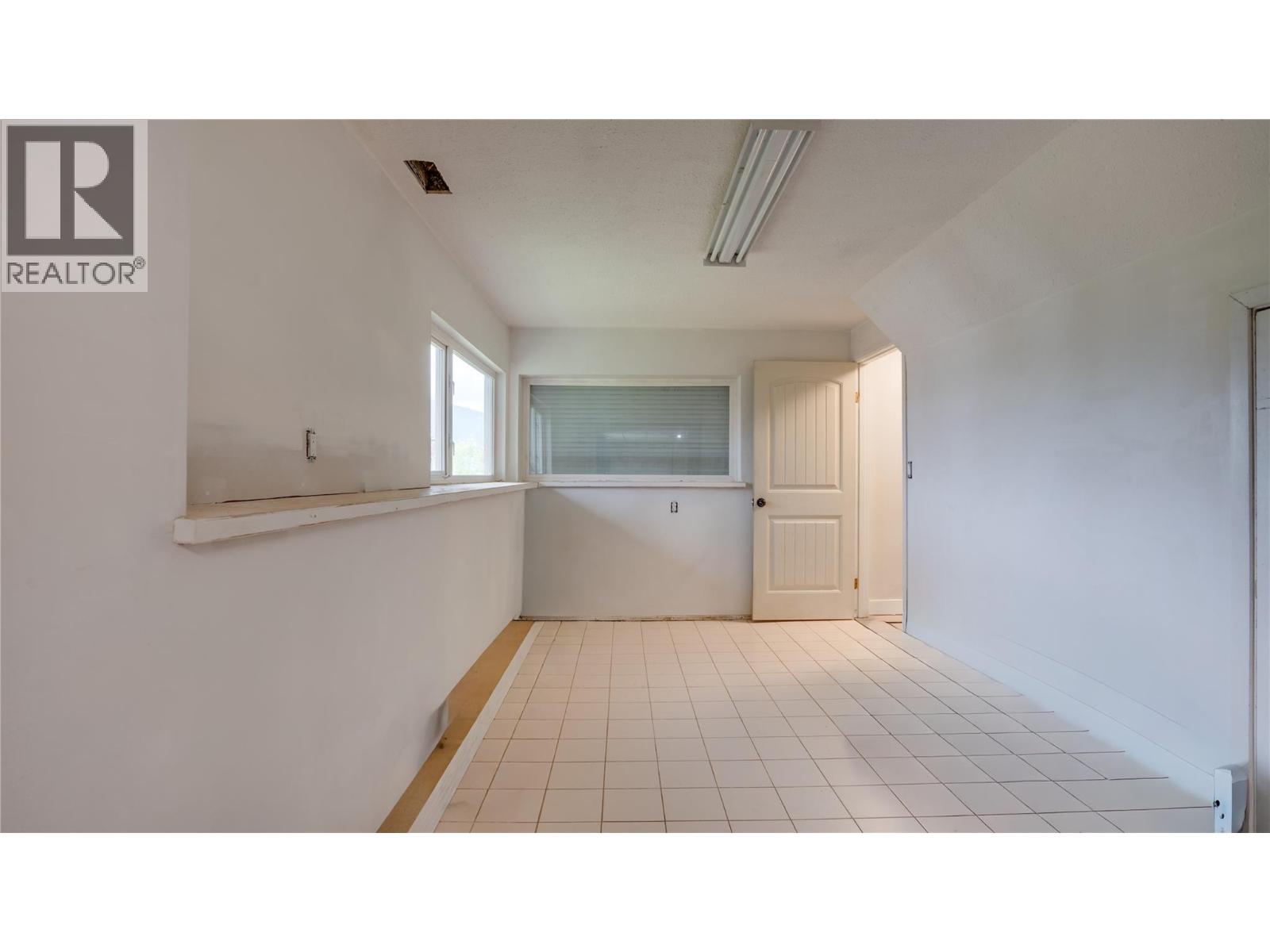 2025 Catt Avenue - 23