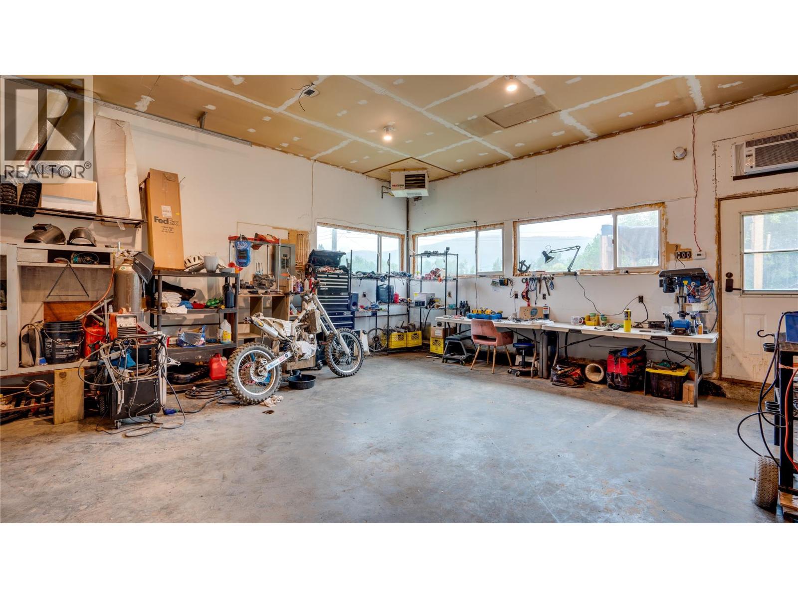 2025 Catt Avenue - 37