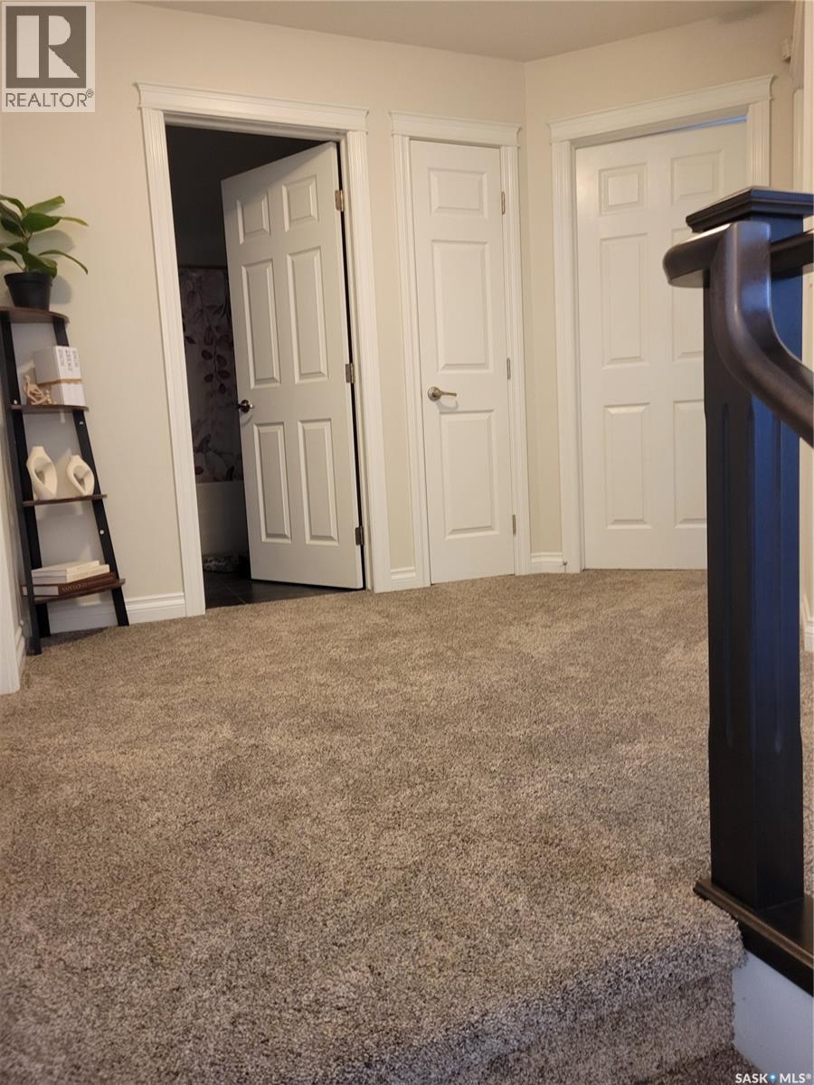 718 Patrick BAY - 19