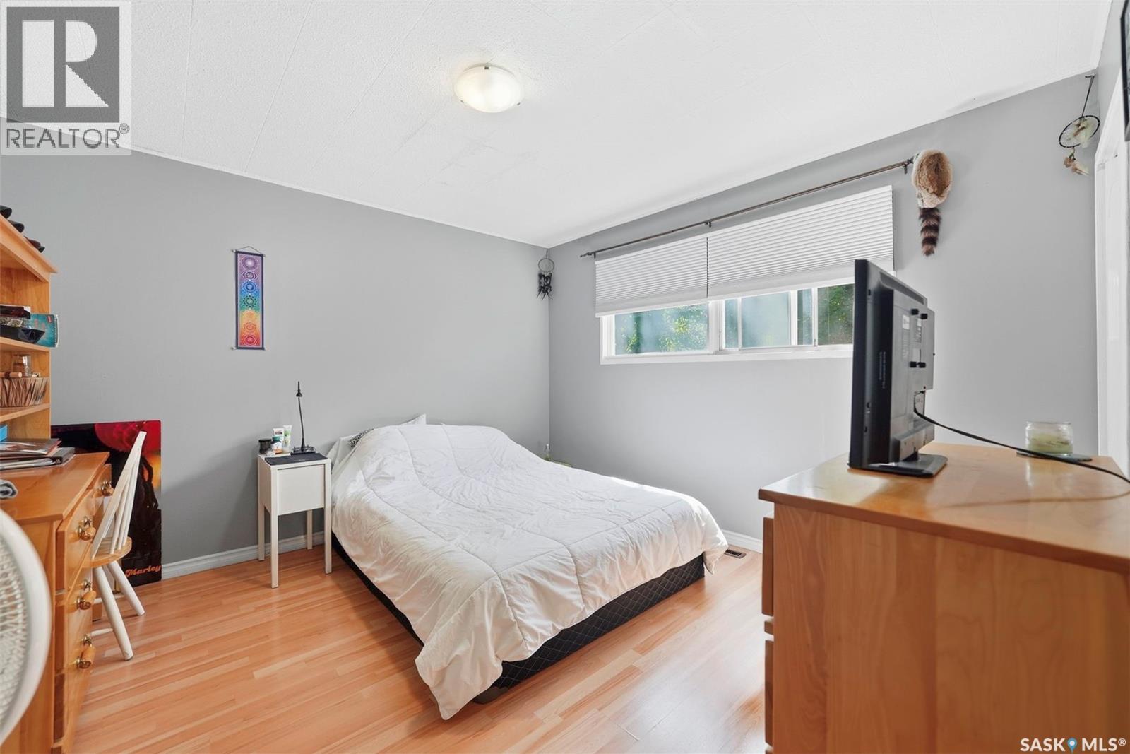 817 8th AVENUE N - 20