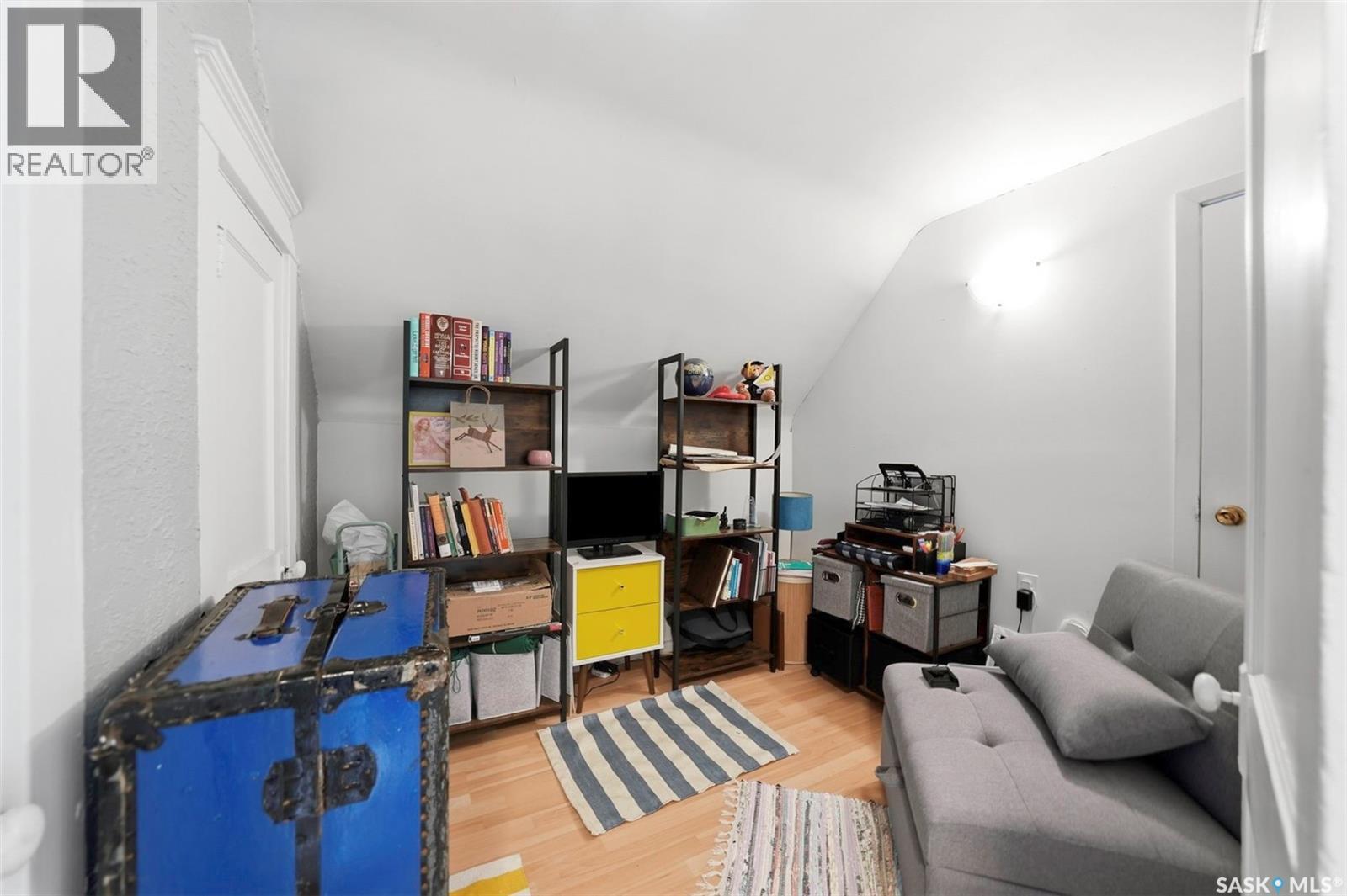817 8th AVENUE N - 29
