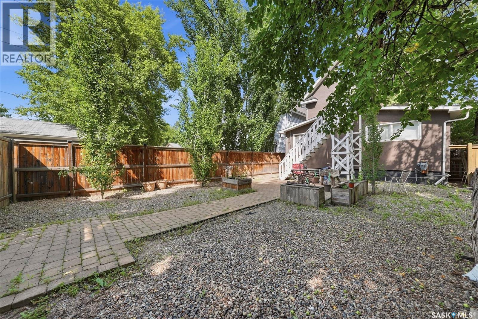 817 8th AVENUE N - 49