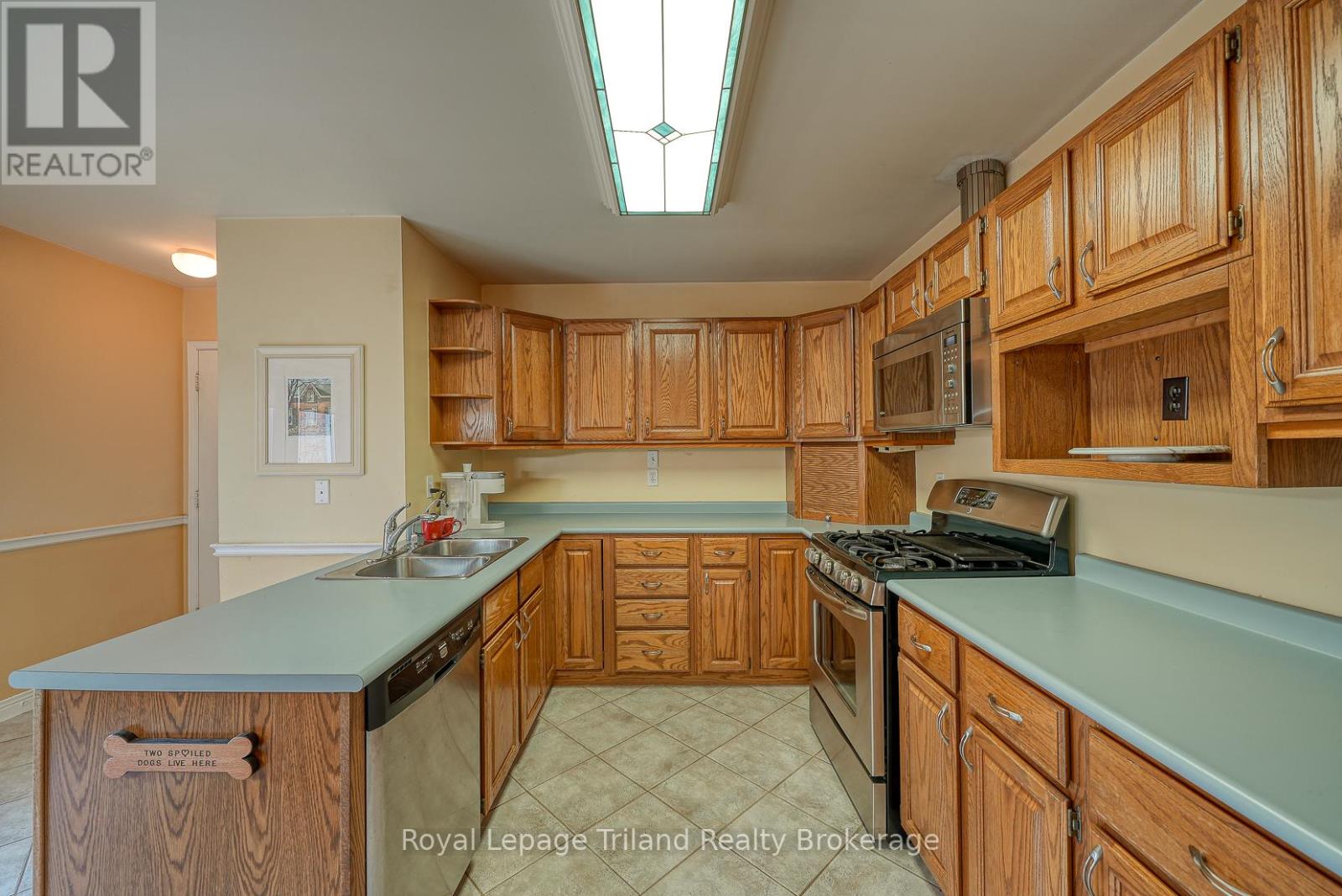 623 LANSDOWNE AVENUE - 20