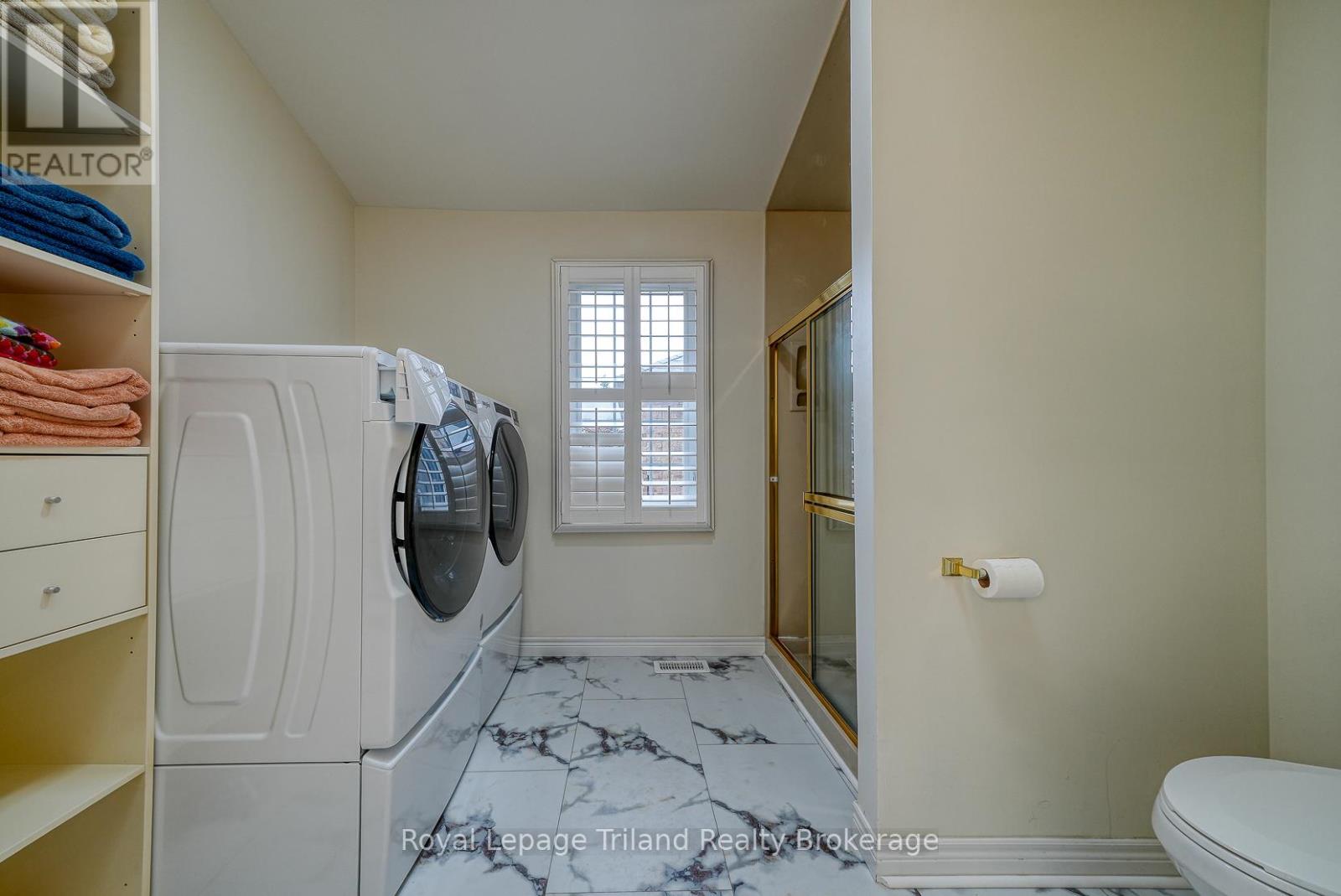 623 LANSDOWNE AVENUE - 30