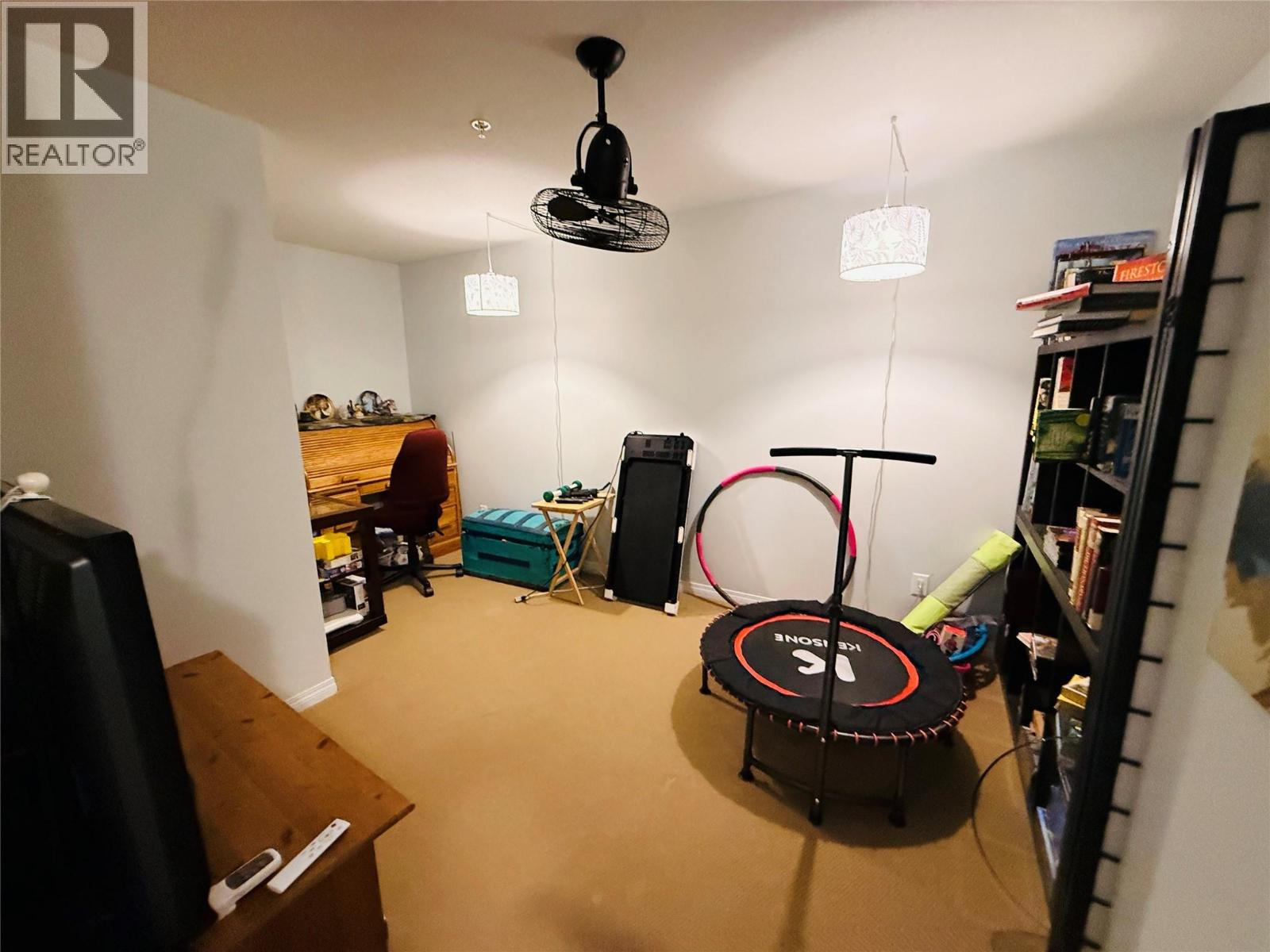#110 4874 STANLEY Street - 24