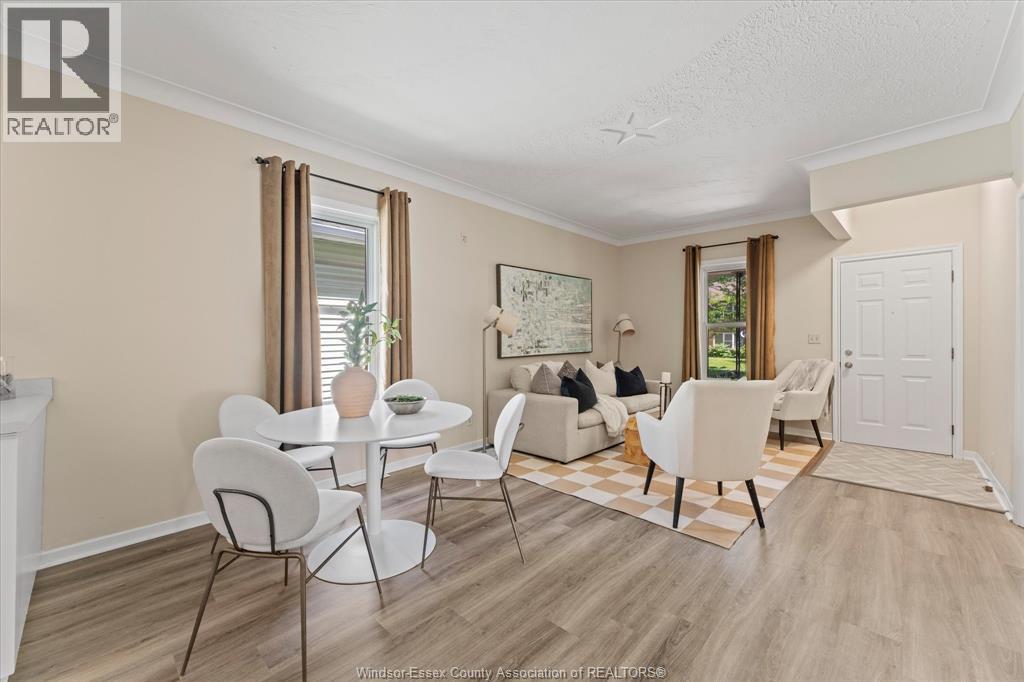 663 BROCK STREET - 13