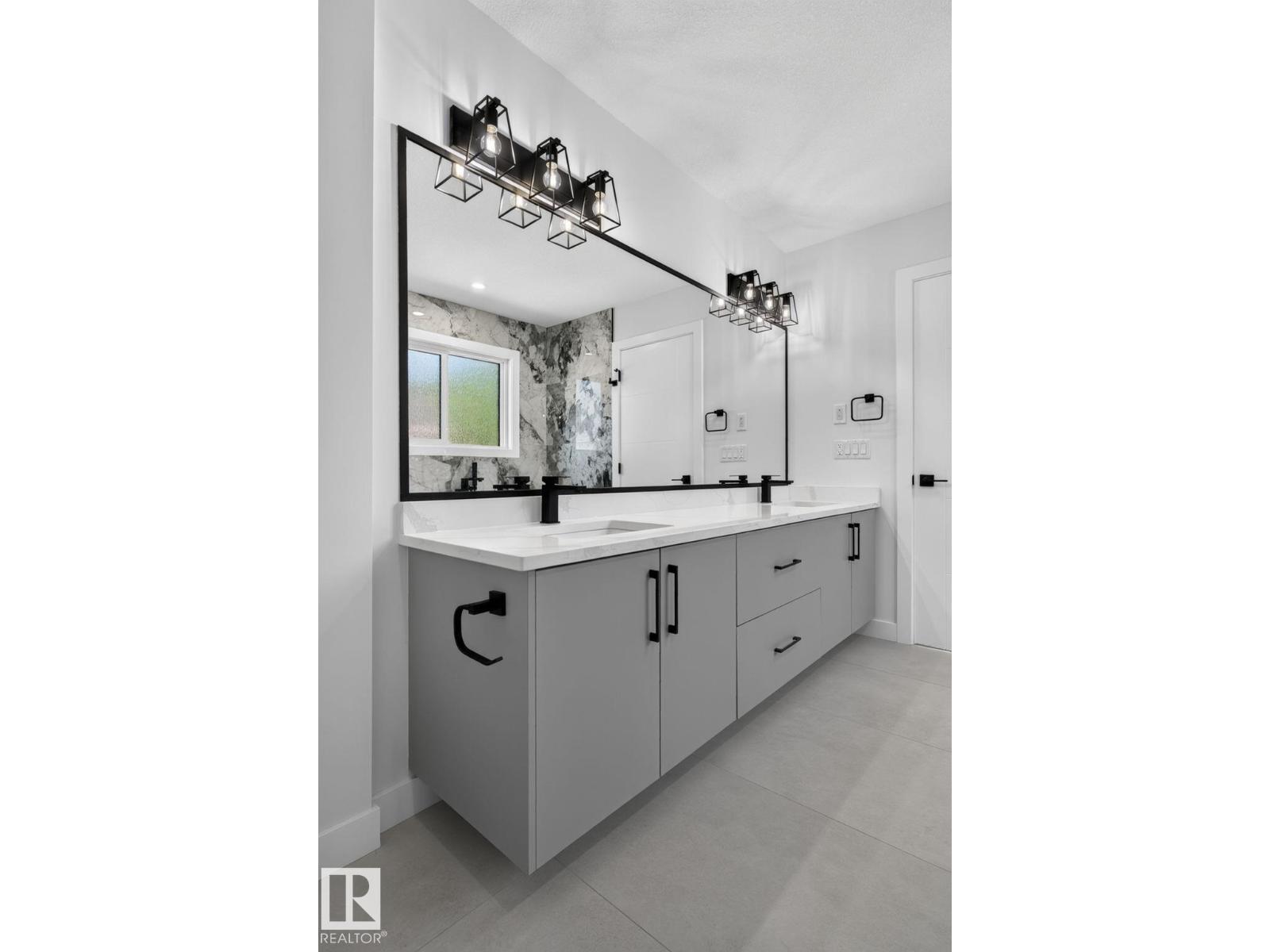 11707 123 ST NW - 38