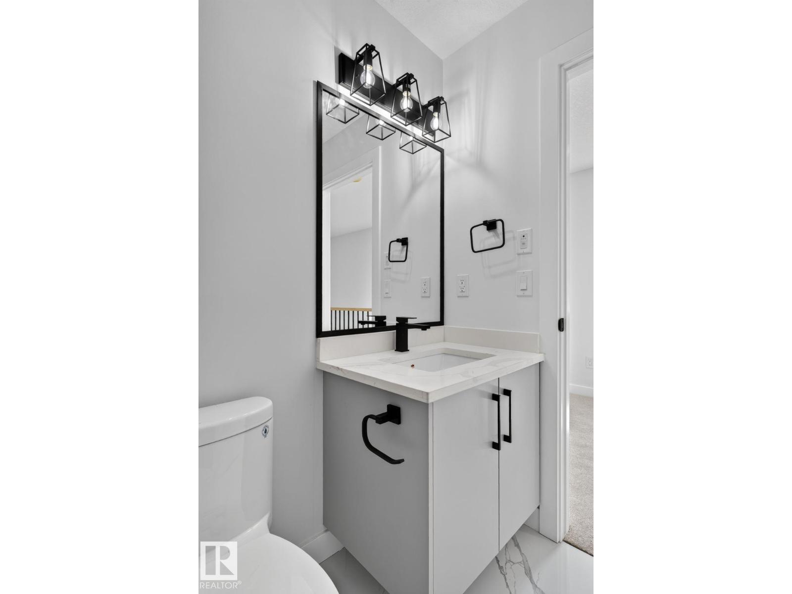 11707 123 ST NW - 41