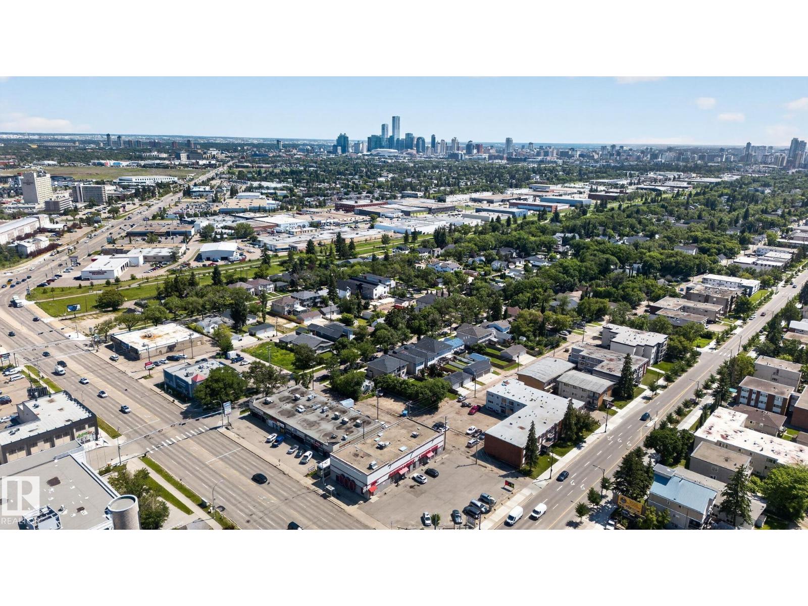 11707 123 ST NW - 54
