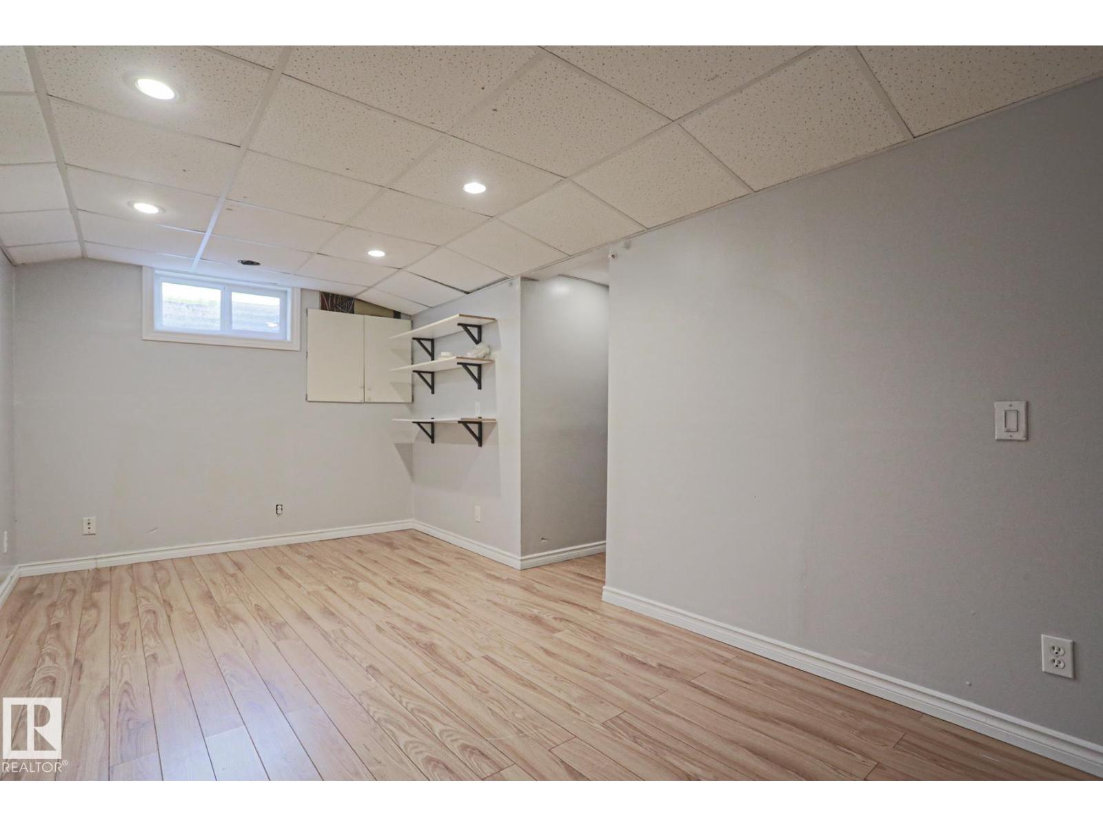 355 KIRKPATRICK CR NW - 36