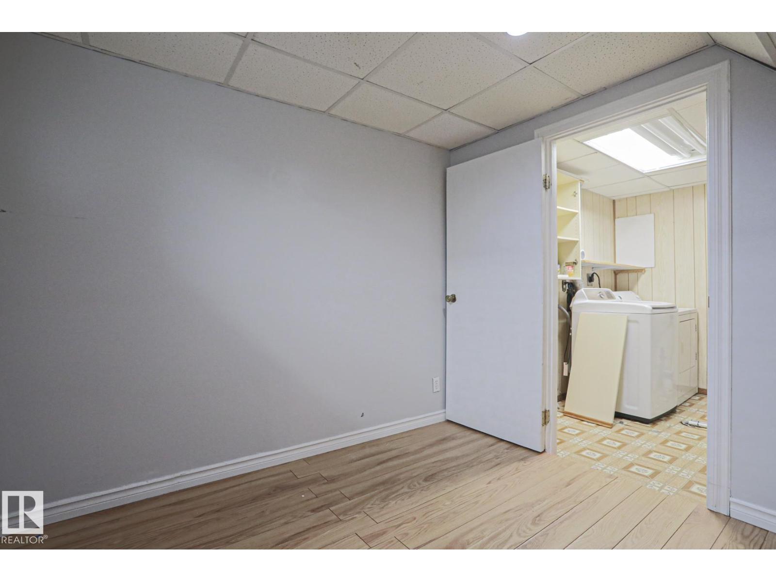 355 KIRKPATRICK CR NW - 39