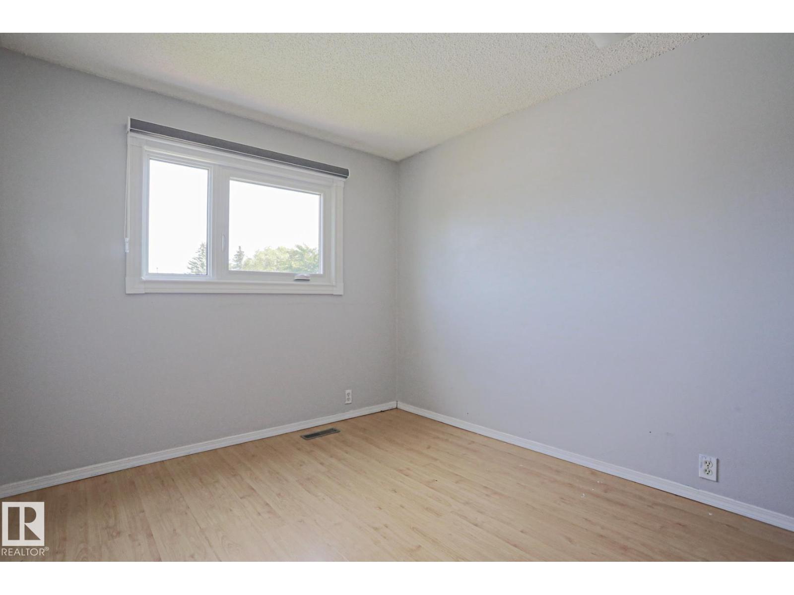 355 KIRKPATRICK CR NW - 21
